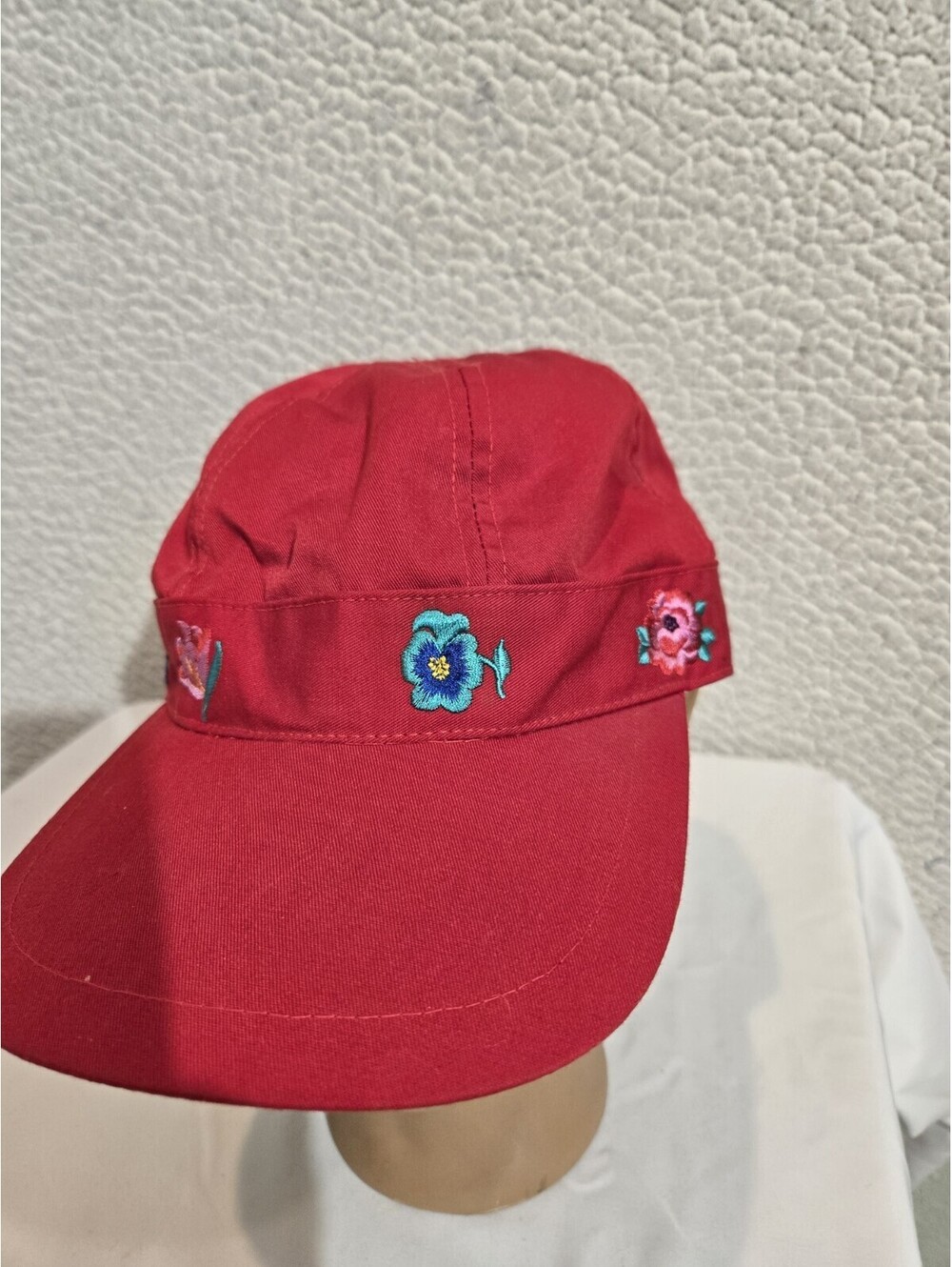 liz claiborne accessories Baseball Cap Red With Floral Embroidery Vtg 80 90's